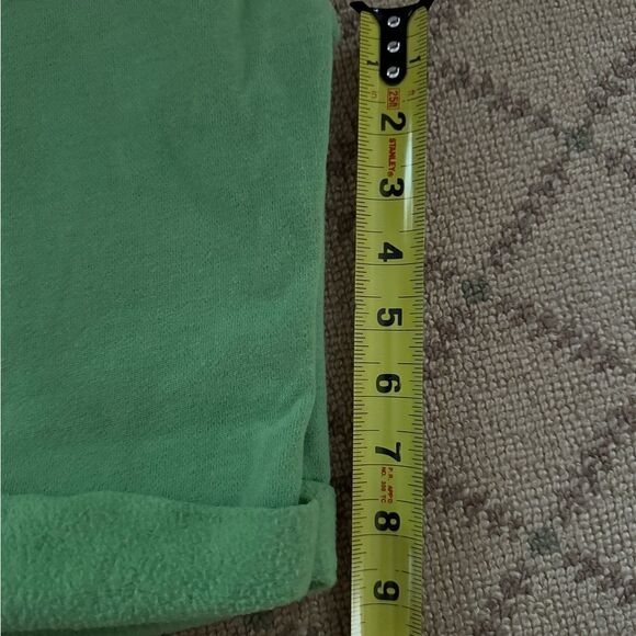 Abercrombie kids bright green sweat shorts with drawsreing waist XL - Picture 11 of 13